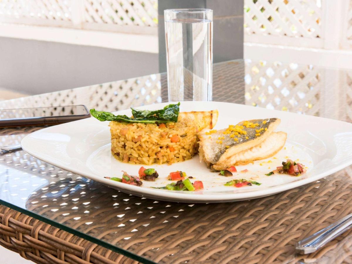 Ibis Oran Les Falaises エクステリア 写真