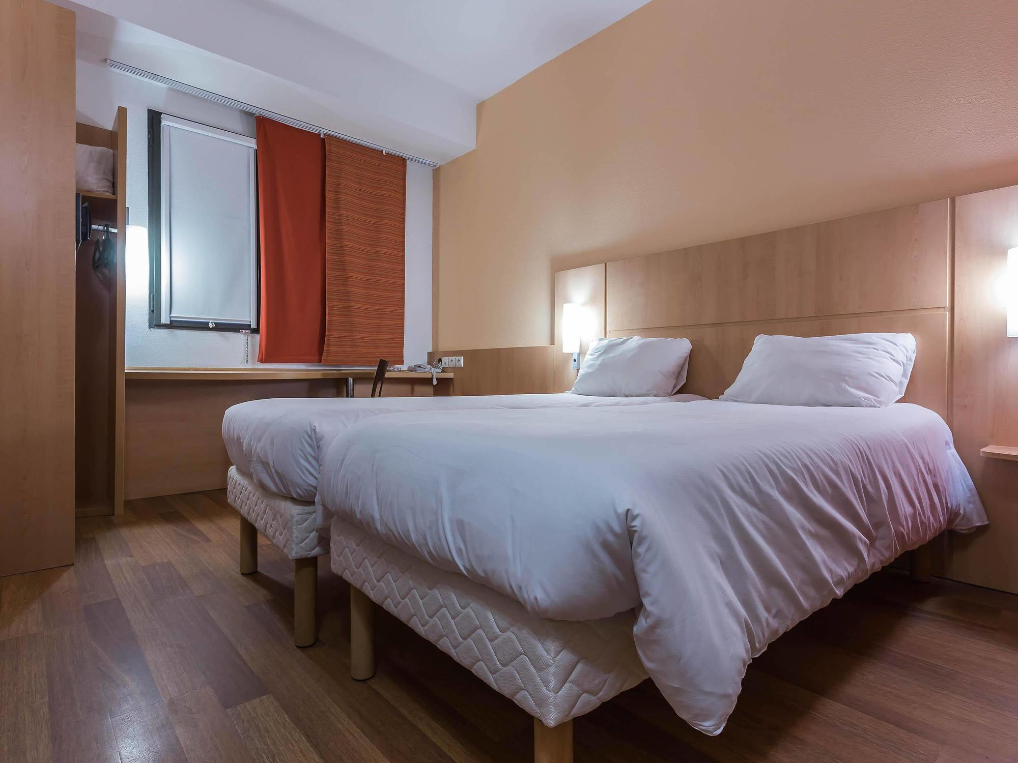 Ibis Oran Les Falaises エクステリア 写真